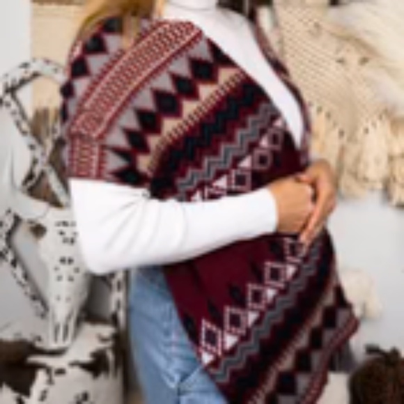 Maricopa Mesa Long Scarf Burgundy - Picture 2 of 3